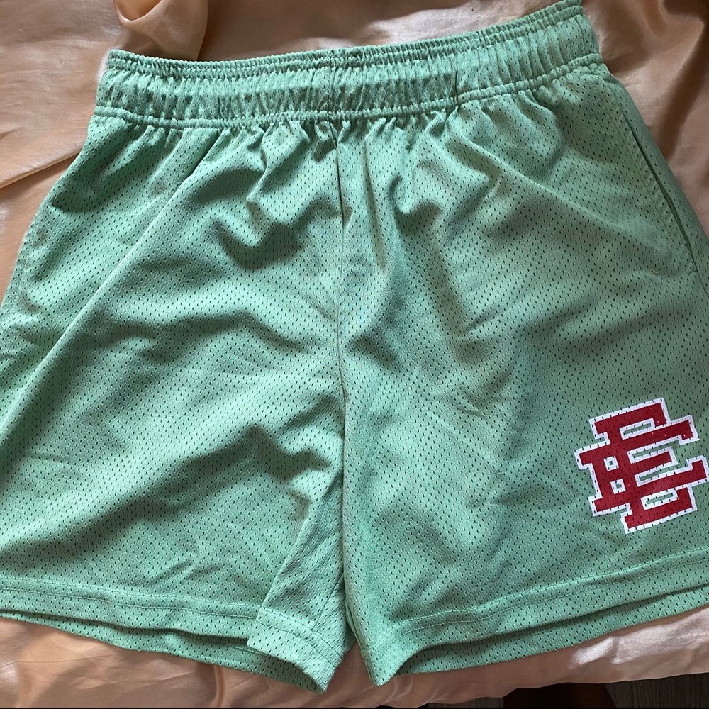Eric Emanuel basic short